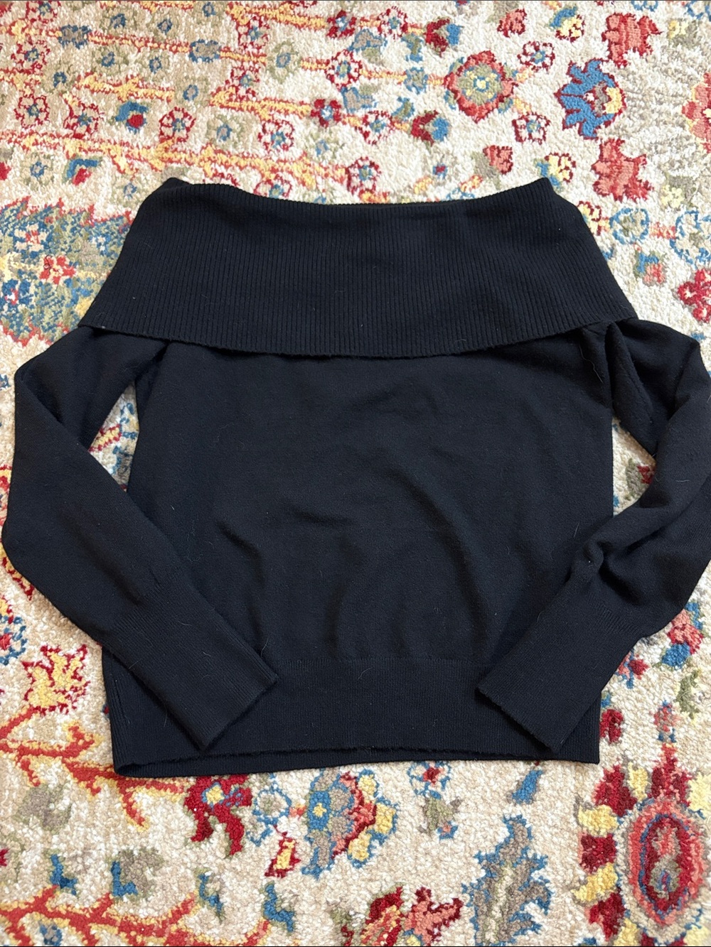 Express Off-Shoulder Sweater - Picture 2 of 3